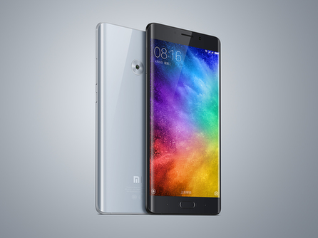 小米双旗舰登场 双曲面Note 2与全面屏概念机MIX重塑智能手机想象